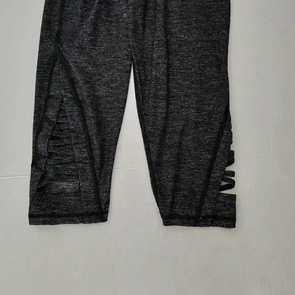 Athleta Black Heathered Cropped Leggings Size Small Cutout hem detail - Picture 2 of 4